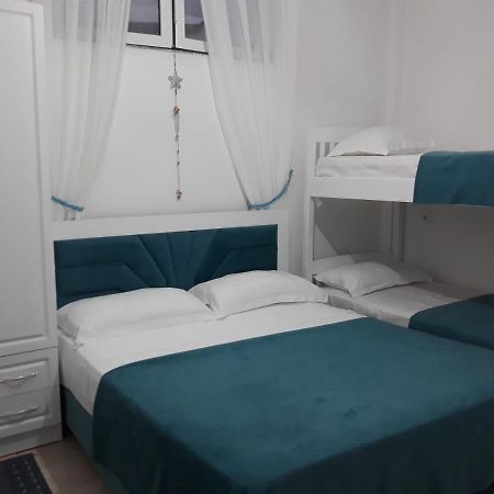 Blue Coral Apartament Velipojë Exteriör bild